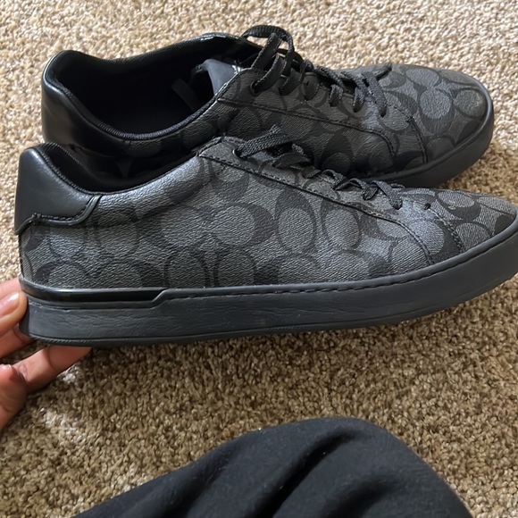 Don’t wear anymore, need them out my closet. - Picture 2 of 3